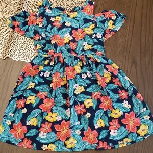 Hawaiian Dress for girls.